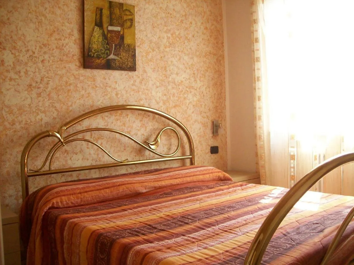Appartamenti Tasel With Heated Pool Malcesine